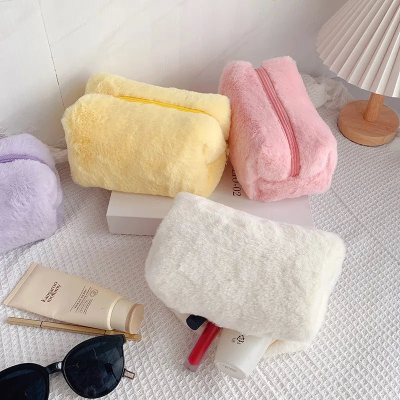 Fur Makeup Bags for Women Soft Travel Cosmetic Bag Organizer Case Young Lady Girls Make Up Case Necessaries 1 Pc Solid Handbags