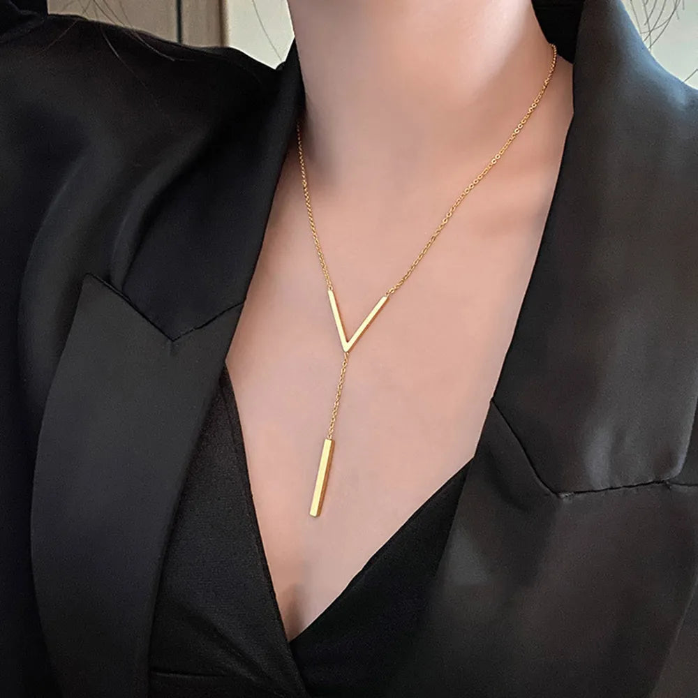 SUMENG New V-shaped Long Sexy Clavicle Gold Colour Chain Necklace Choker for Women 2023 Fashion Jewelry Party Gifts